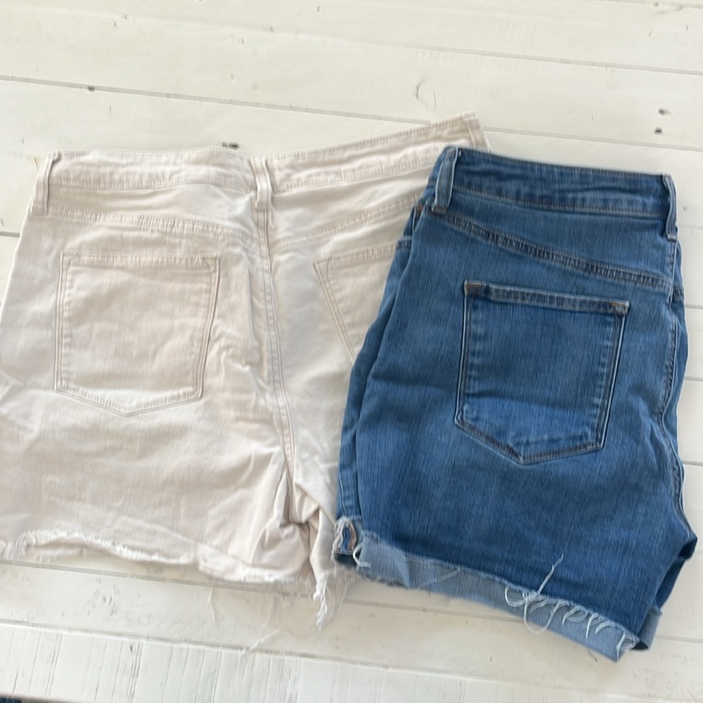 Sonoma shorts lot of two - Picture 4 of 4